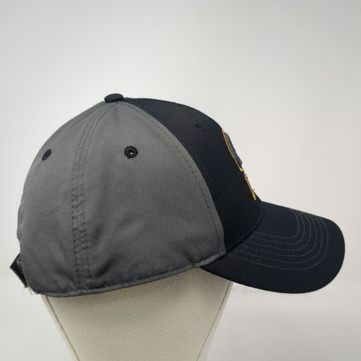 Green Bay Packers NFL Team Apparel Black Gray One Size Strapback Embroidered Hat