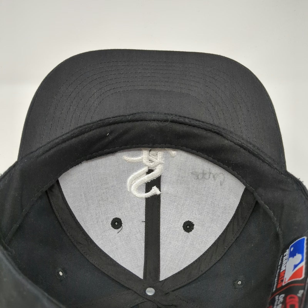 OC Sports Chicago White Sox MLB Baseball Cap Black One Size Logo Embroidered Hat