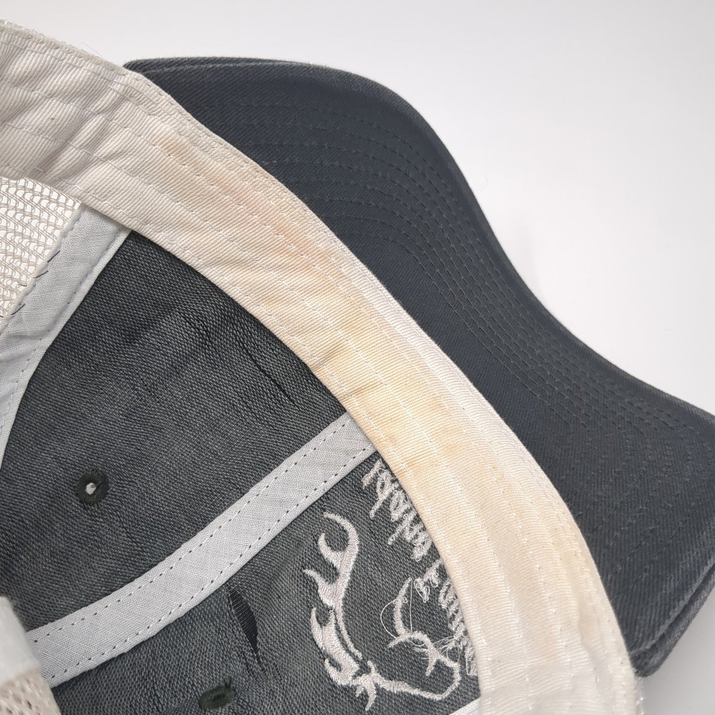 Idaho Equine Hospital Snapback Trucker Hat Gray OS Adjustable Mesh Back Ouray