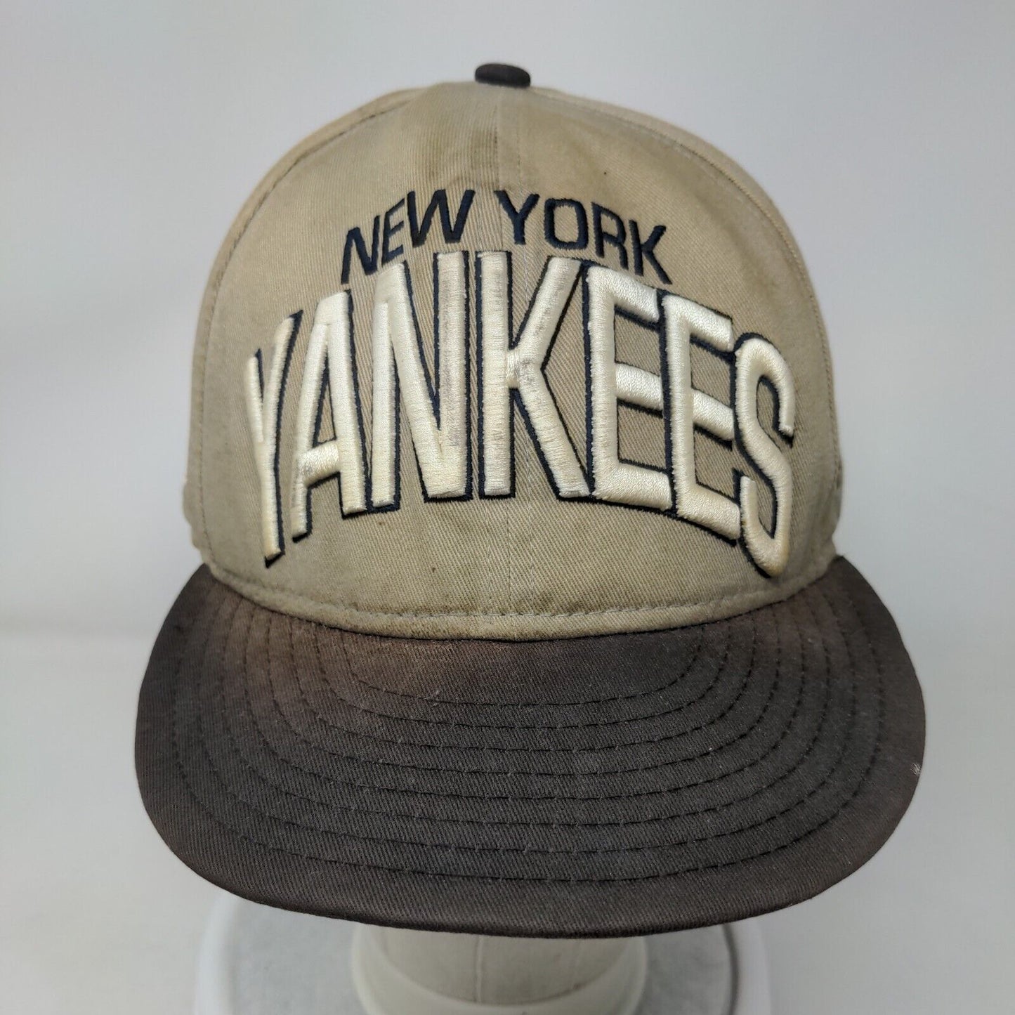 New Era MLB New York Yankees Snapback Hat Tan Size M-L Faded Distressed