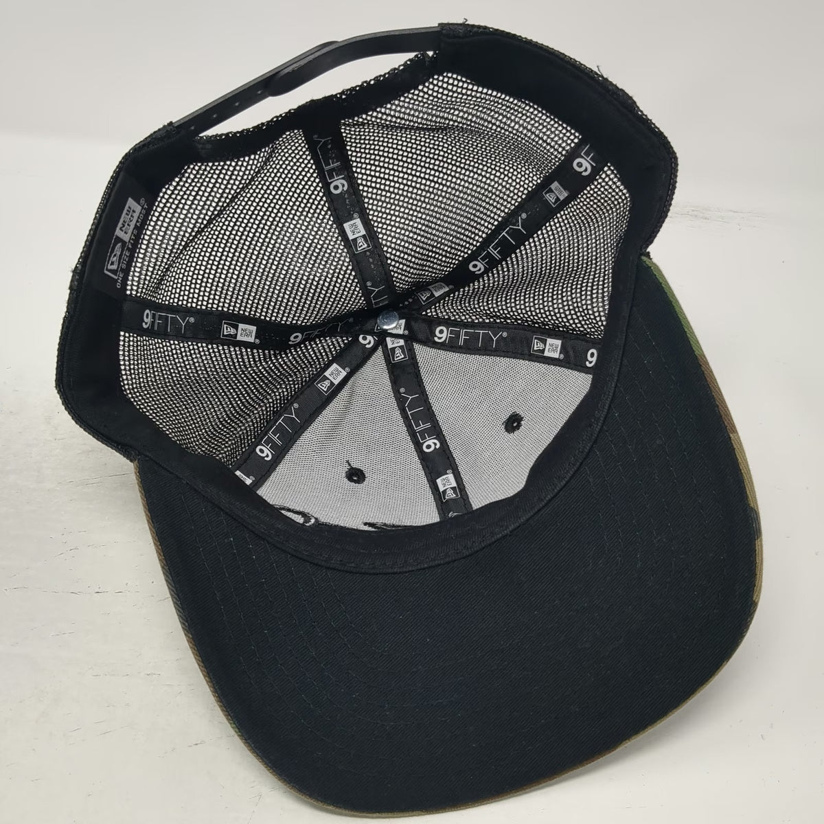 New Era Trucker Hat Green Camo One Size Mesh Snapback ZCC 9FIFTY Flat Brim