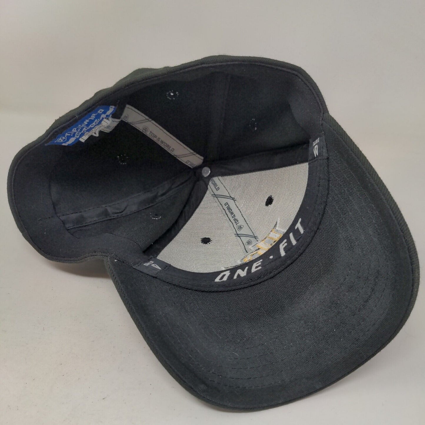 Top of the World Men's Fitted Hat Black OSFA UCF Knights Embroidered Logo