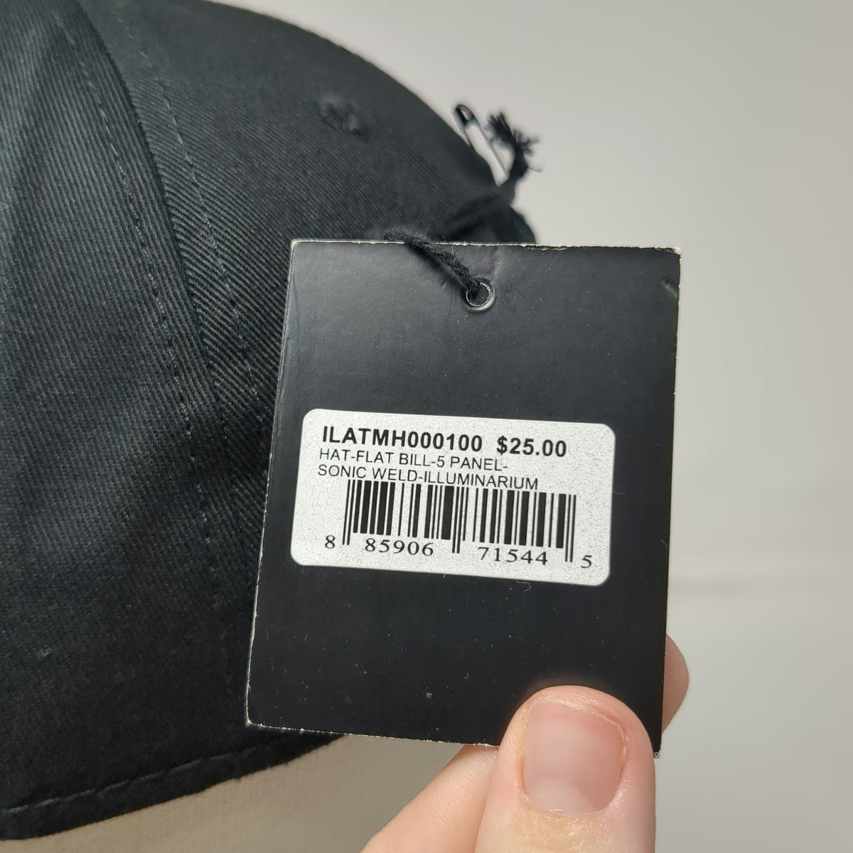 Illuminarium 5 Panel Black Hat Flat Bill Sonic Weld Snapback Rainbow W/Tags