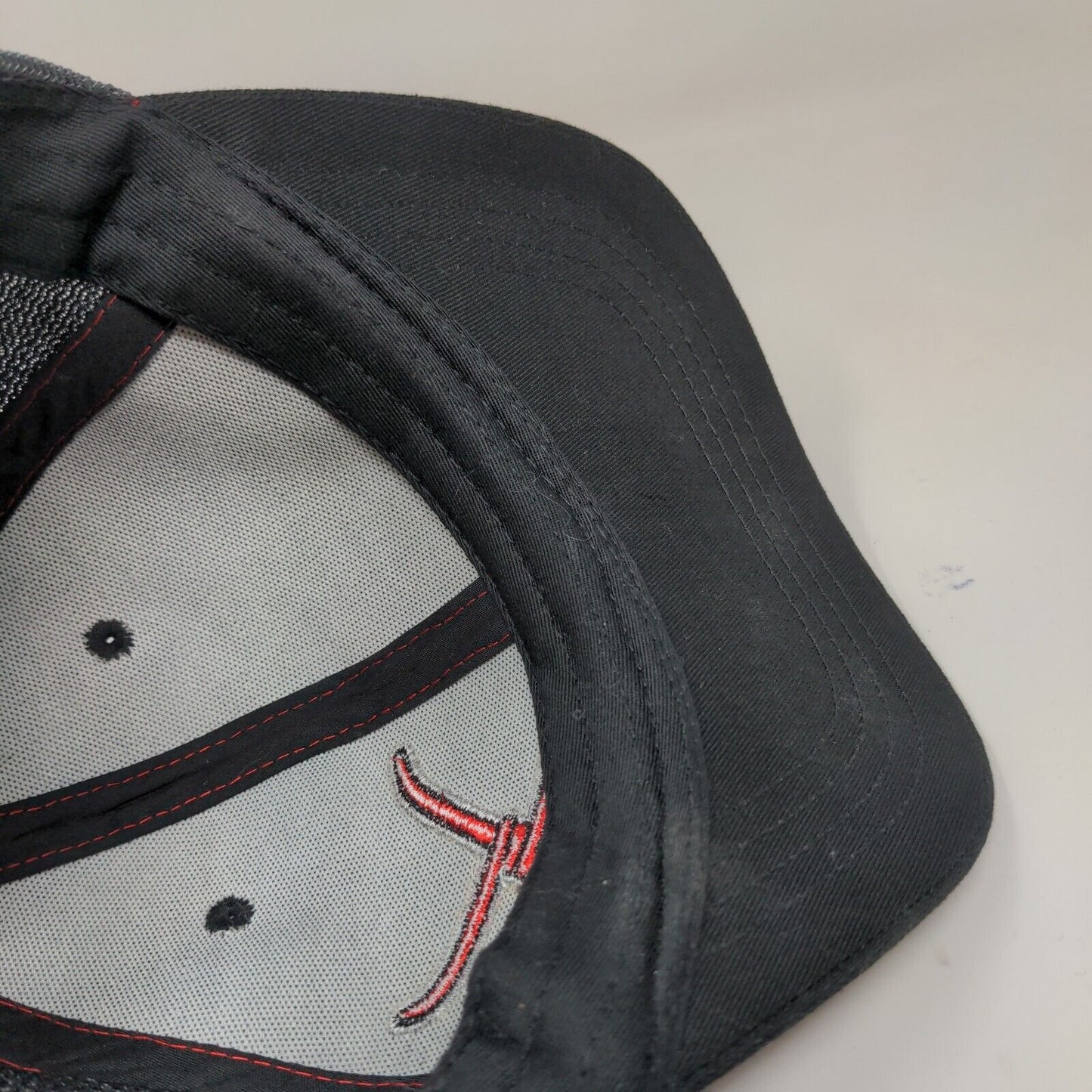Twisted X Men's Snapback Mesh Back Hat Black Gray OSFM Embroidered Logo