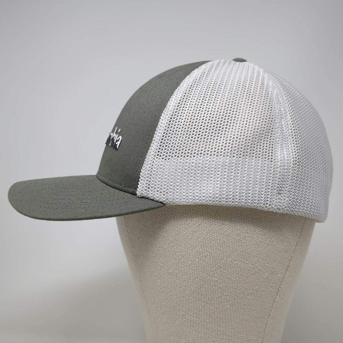 Columbia Baseball Cap Gray One Size Mesh Back Snapback Hat Outdoor Fishing Sport