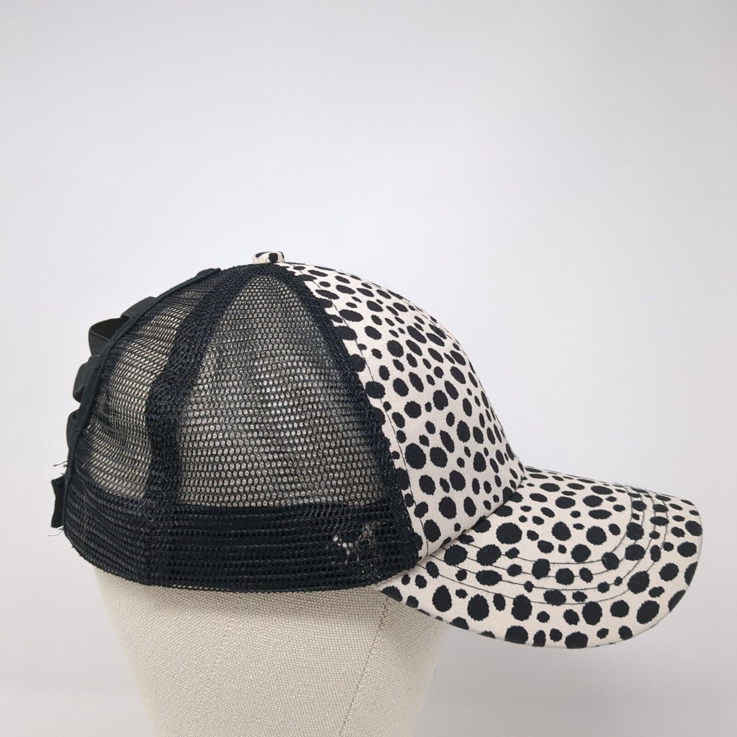 Unbranded Strapback Trucker Hat Multi One Size Ponytail Dalmatian