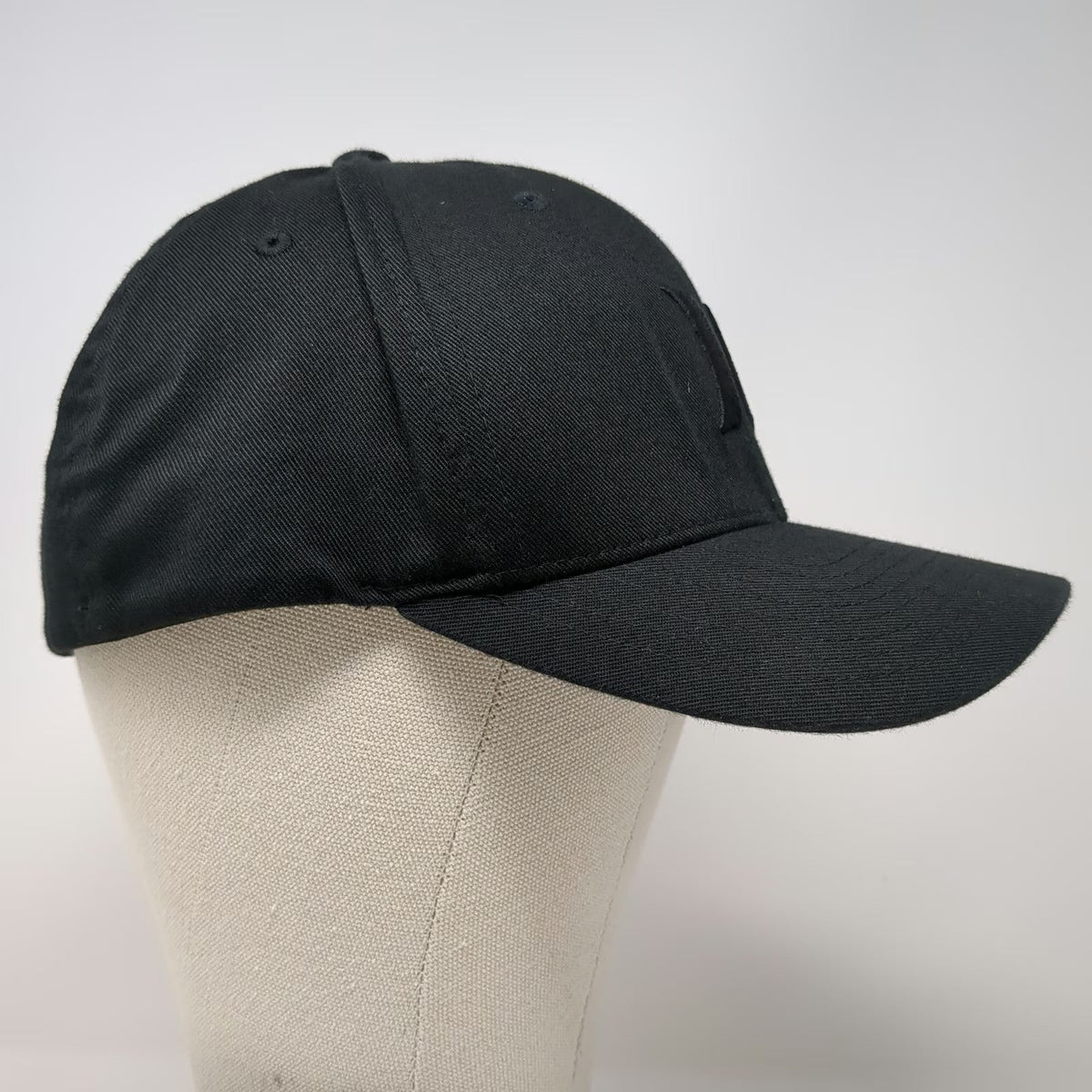 Hurley Baseball Cap Black XL Flexfit Structured Tonal Logo Embroidered Hat