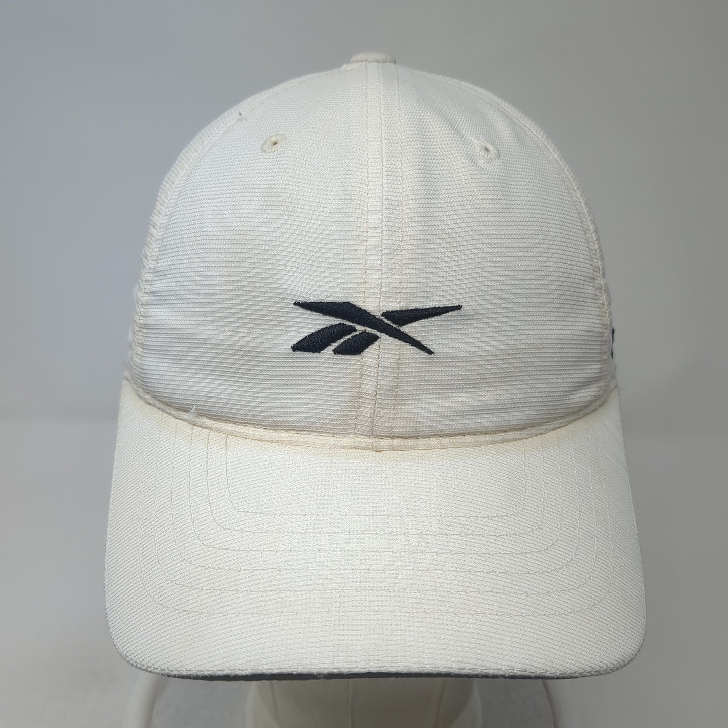 Reebok Strapback Baseball Cap White One Size Adjustable Embroidered 6 Panel