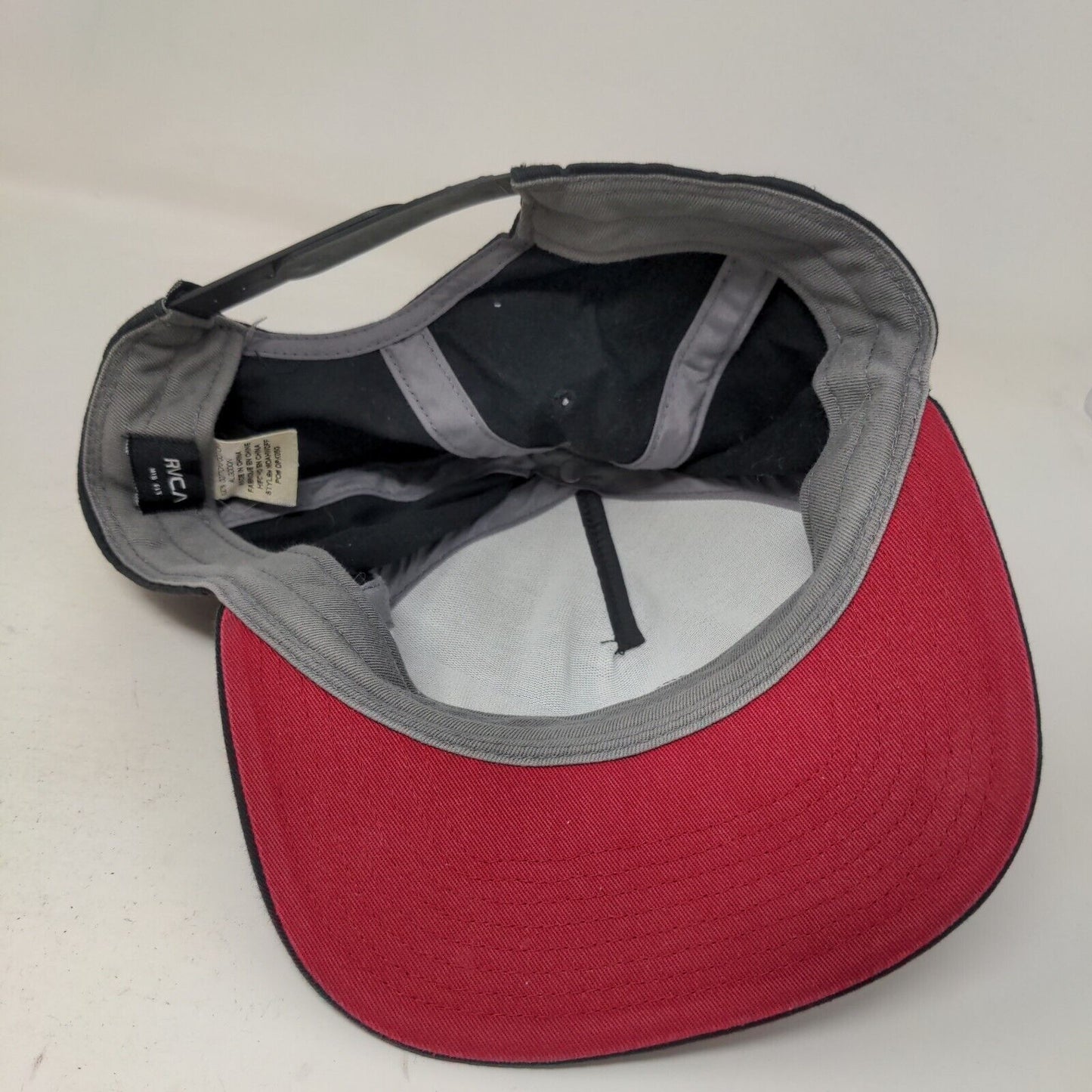 RVCA Men's Snapback Hat Black Embroidered Logo The Balance of Opposites Cotton
