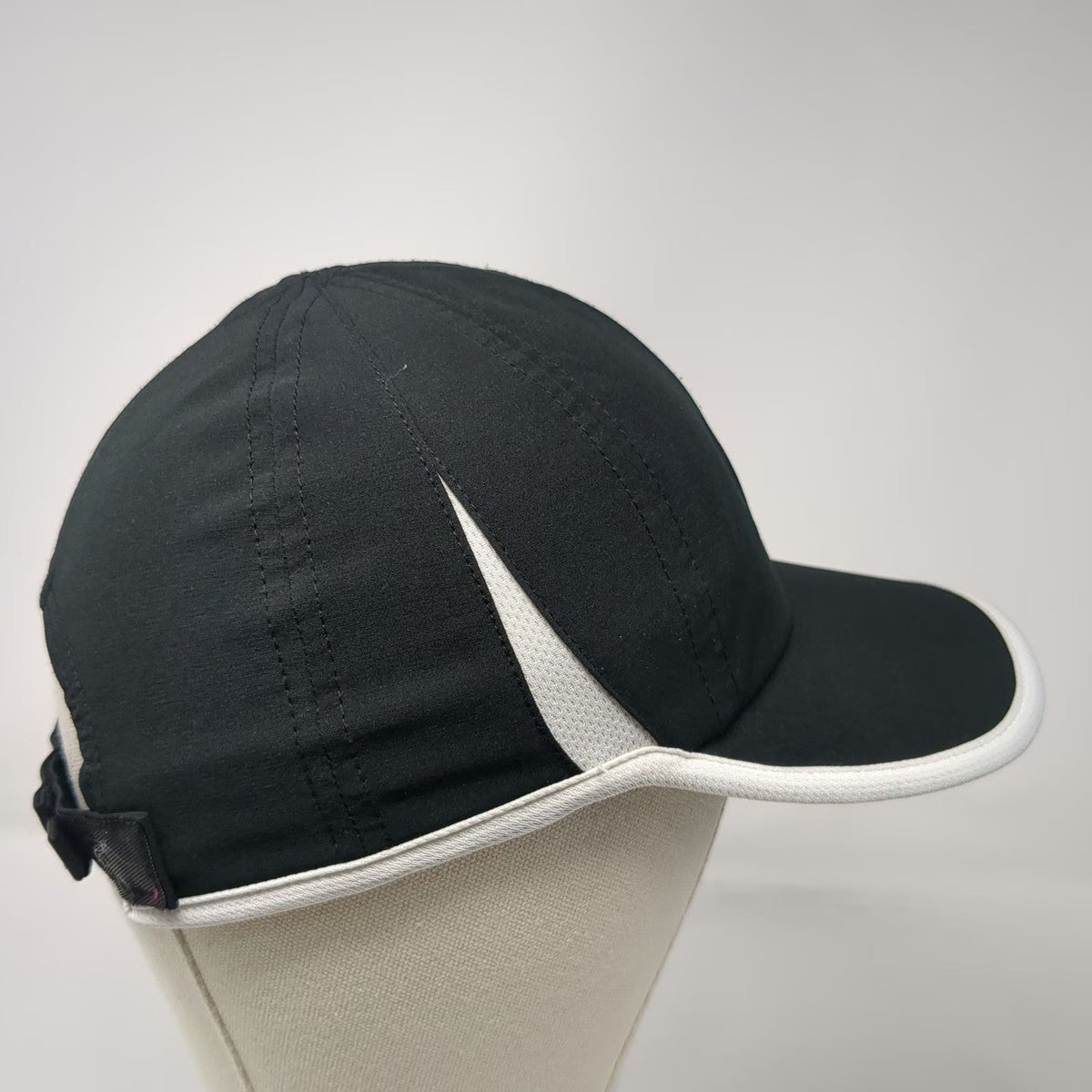 Adidas Baseball Cap Black White One Size Aeroready Strapback Mesh Athletic Hat