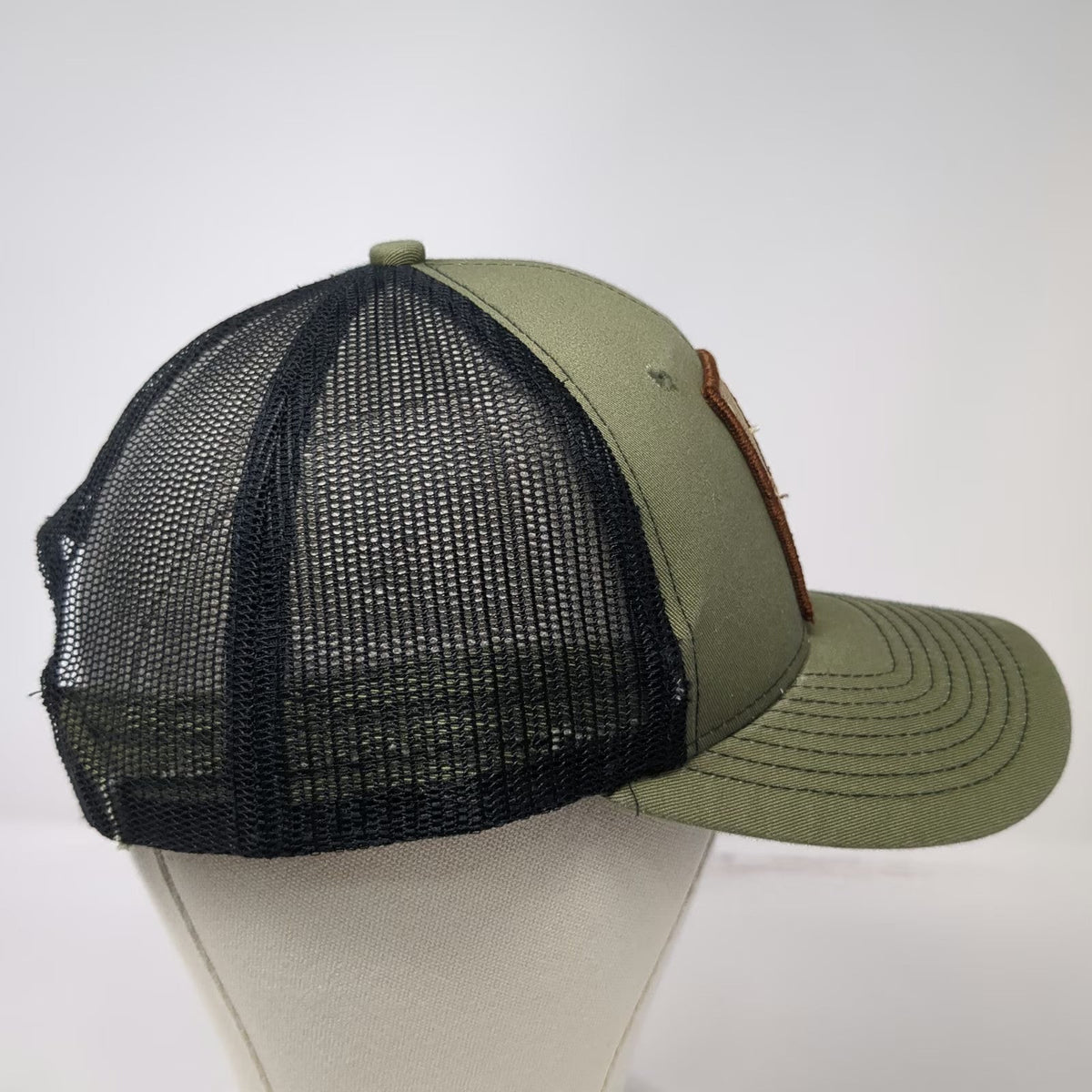 NV Caps Trucker Hat Green One Size 101st Airborne Screaming Eagle Mesh Snapback
