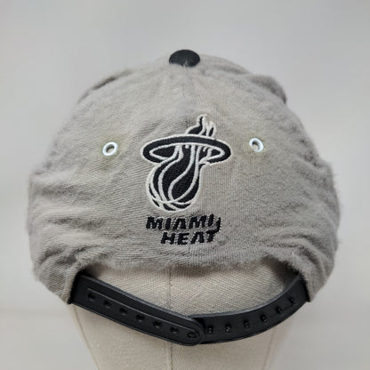 Miami Heat Snapback Hat Black Gray Embroidered Logo NBA Mitchell & Ness