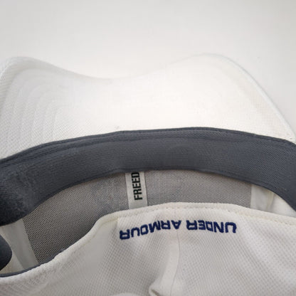 Under Armour Freedom Fitted Hat White Large/XL Embroidered USA Flag