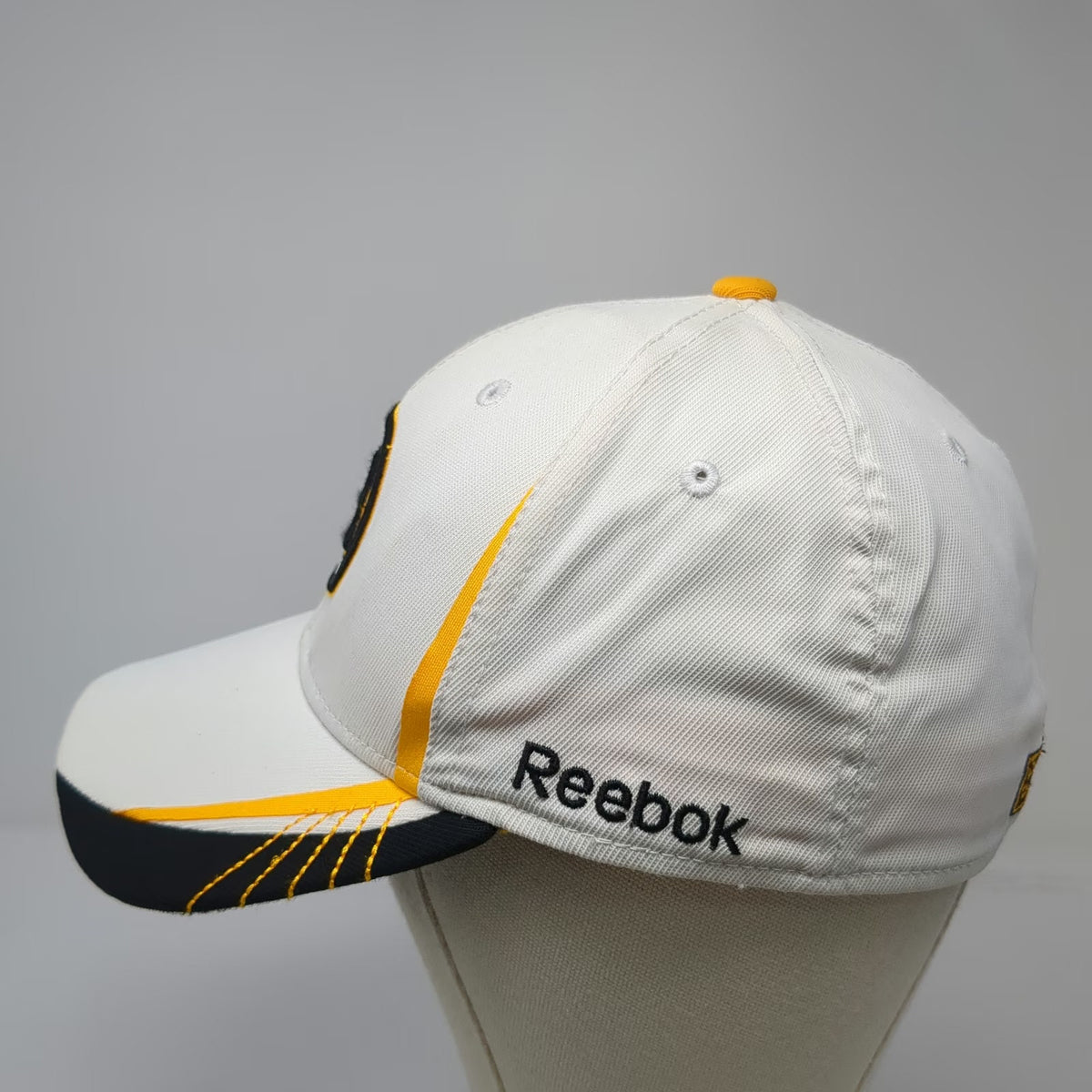 Boston Bruins NHL Reebok White Yellow Black XL Face Off Embroidered Logo Hat