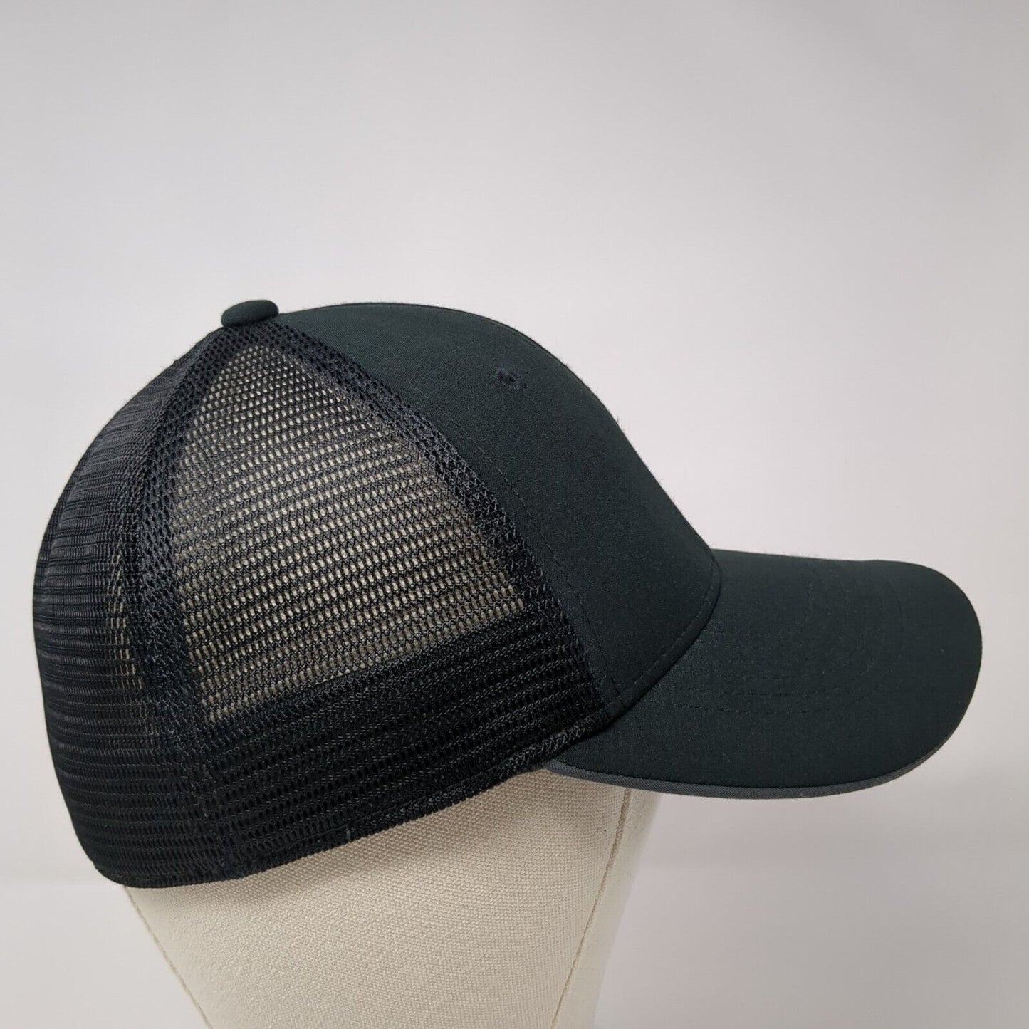 Holeshot Plumbing Fitted Mesh Back Trucker Hat Black M/L Nike Dri-Fit