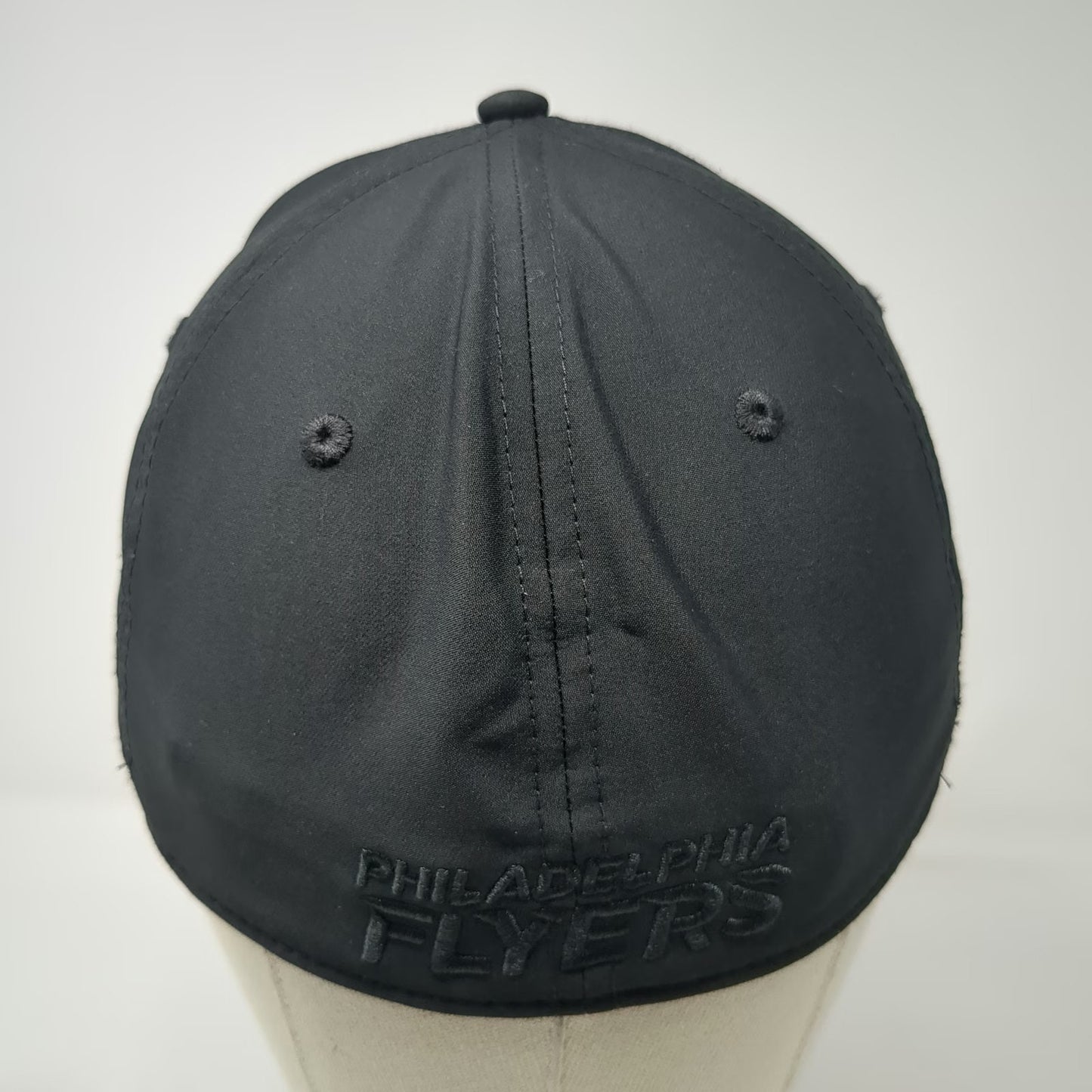 Philadelphia Flyers NHL Fanatics Black M Cap A-Flex Tonal Stretch Fit Logo Hat