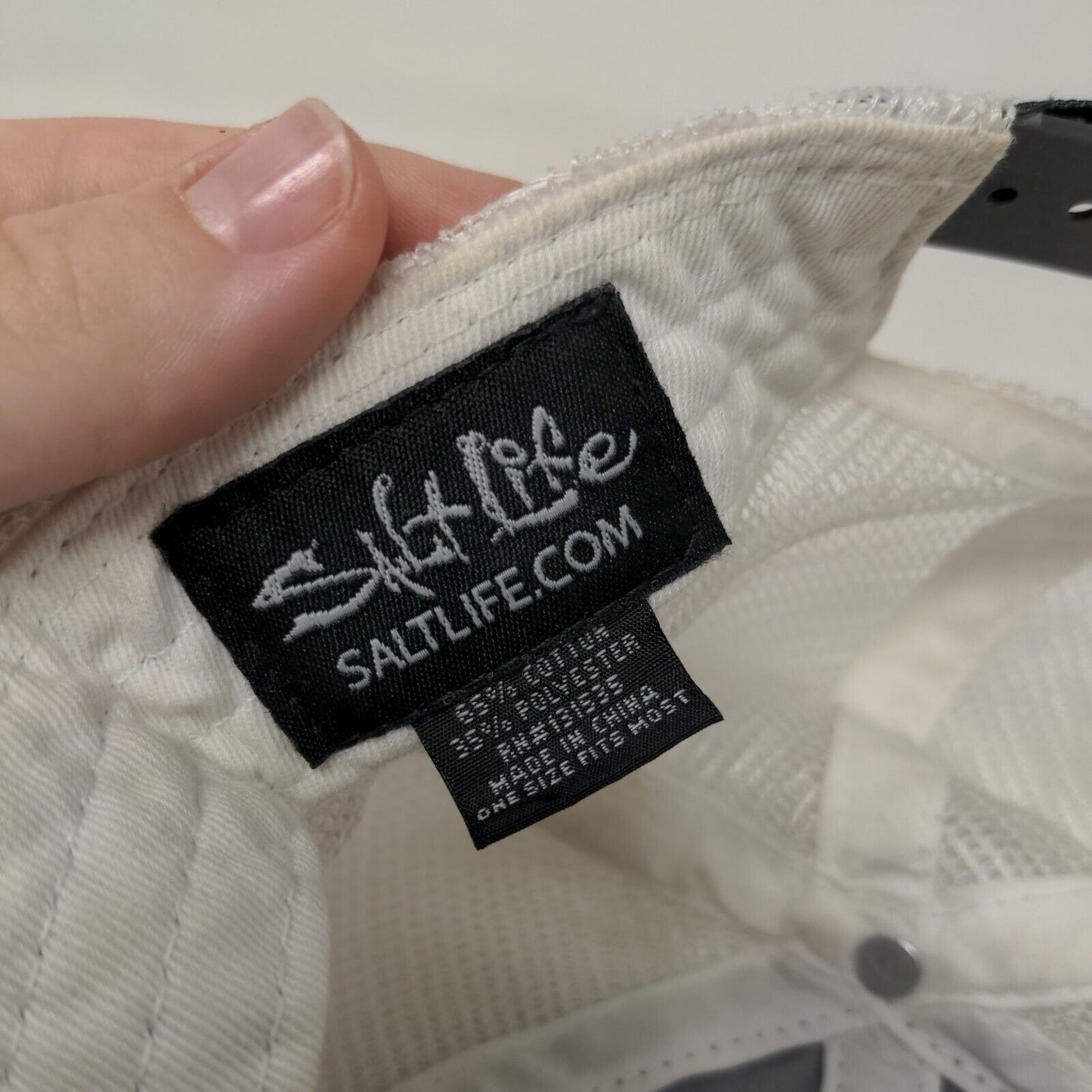 Salt Life Patch Snapback Mesh Back Trucker Hat Gray OSFM Colorblock