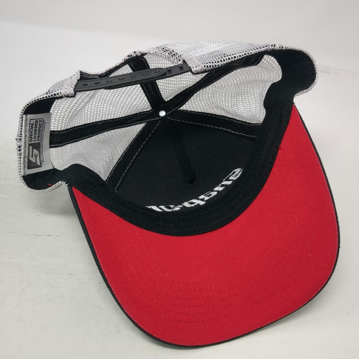 Snap-on Trucker Hat Black One Size Snapback Mesh Red Underbill Tool Logo Wrench