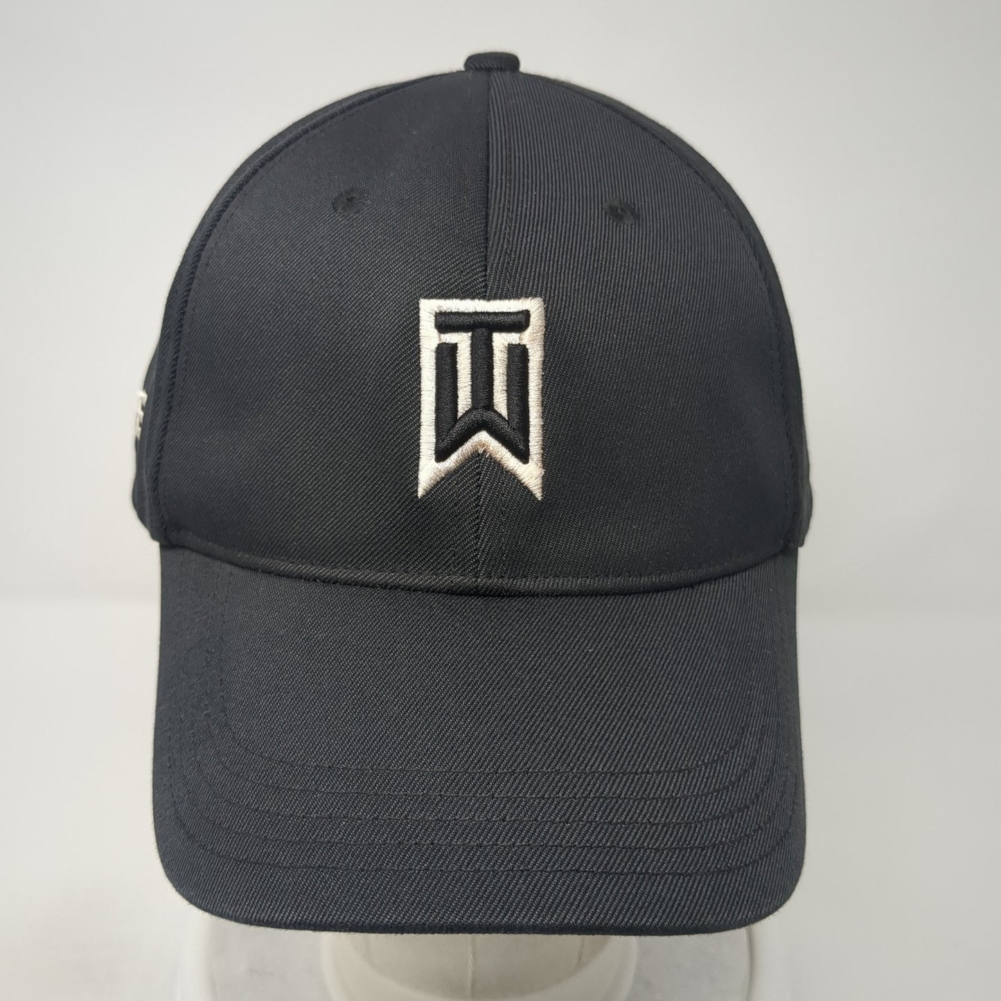 Tiger Woods One Fitted Baseball Cap Black XL Lightweight Embroidered Nike