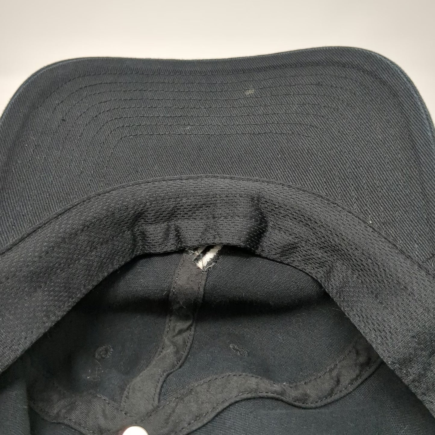 adidas Baseball Cap Black One Size Embroidered Logo Slideback Adjustable hat