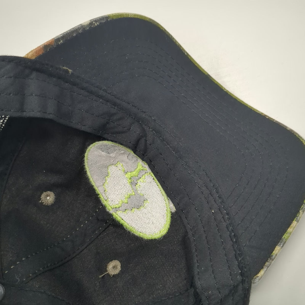 Mossy Oak Baseball Cap Green Black Camo One Size Mesh Back Strapback Hat Hunting