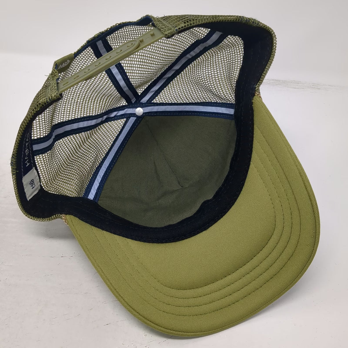 Habitat Trucker Hat Green One Size Smokey Bear Rope Mesh Back Snapback hat