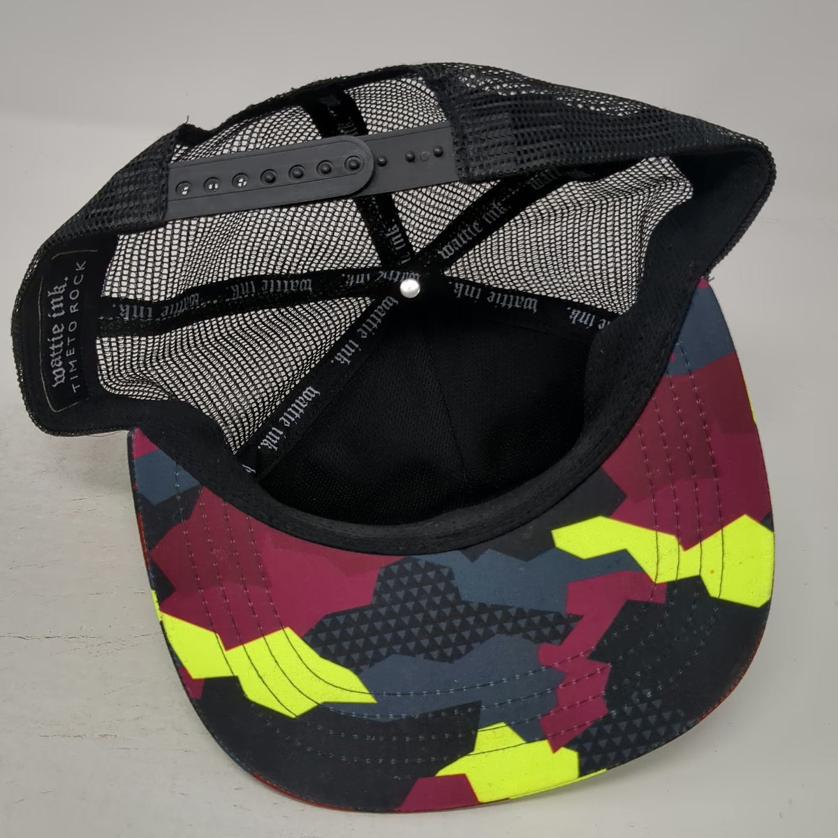 Wattie Ink Trucker Hat Black Geometric Camo Mesh Snapback Flat Brim One Size