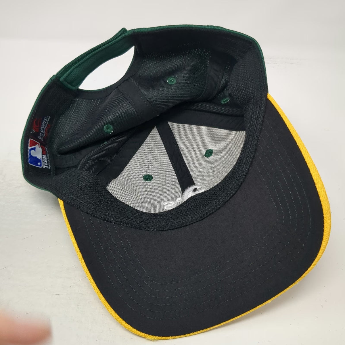 Oakland Athletics MLB OC Sports Baseball Cap Green One Size Hat Embroidered