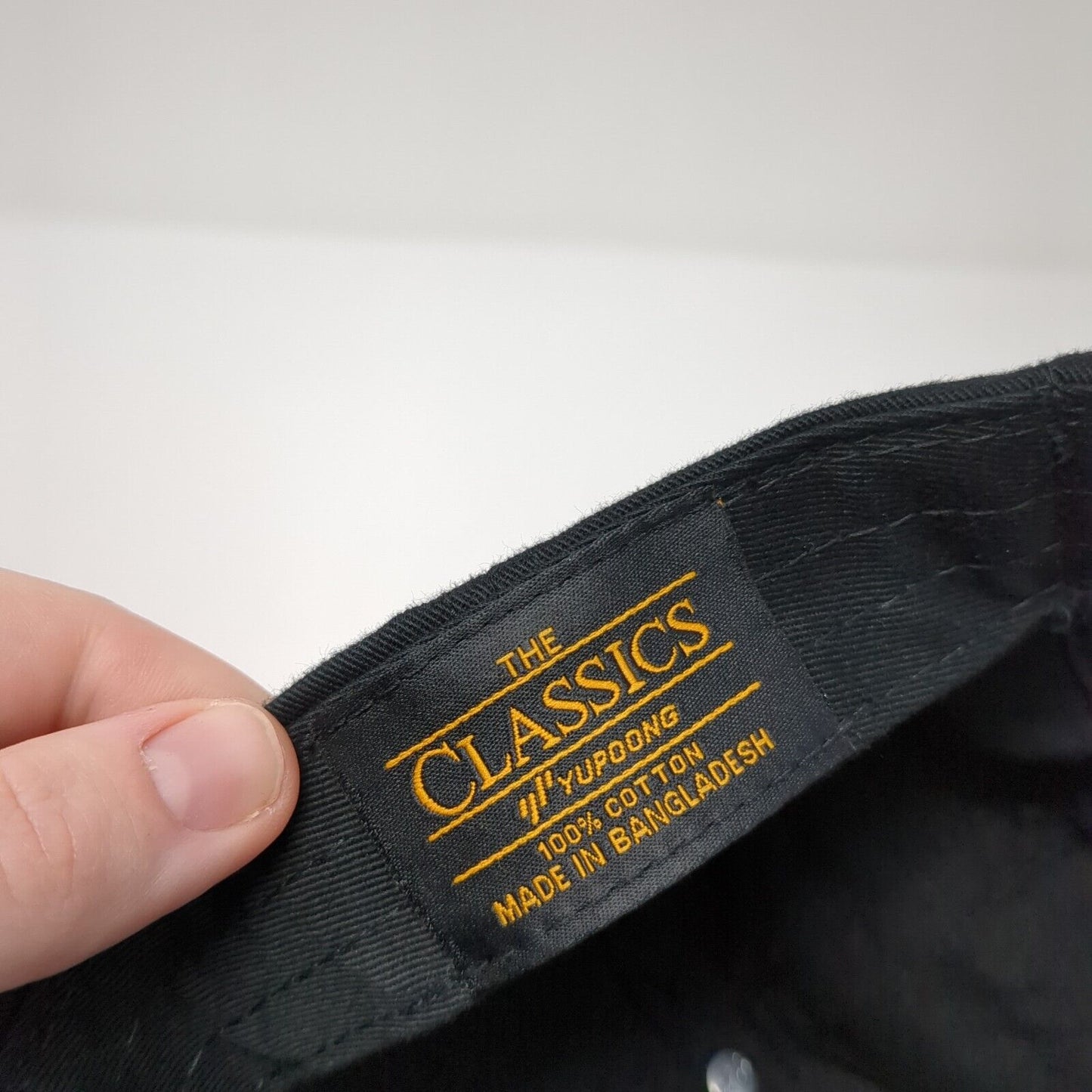 NWTR Slideback Hat Black One Size Adjustable Embroidered The Classics Yupoong
