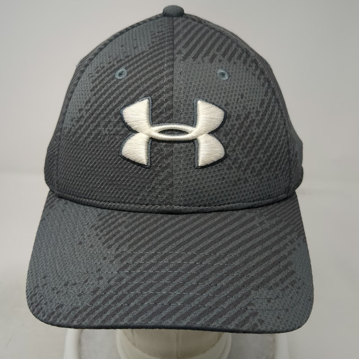 Under Armour Baseball Cap Gray L Stretch Fit Embroidered Tonal Pattern Hat