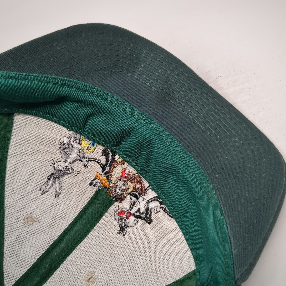 Acme Clothing Co Snapback Green Hat Looney Tunes Bugs Taz Sylvester USA Vintage
