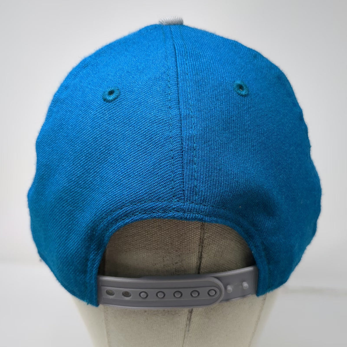 Oakley Snapback Blue Gray Hat One Size Wool 9FIFTY Metal Icon Logo New Era