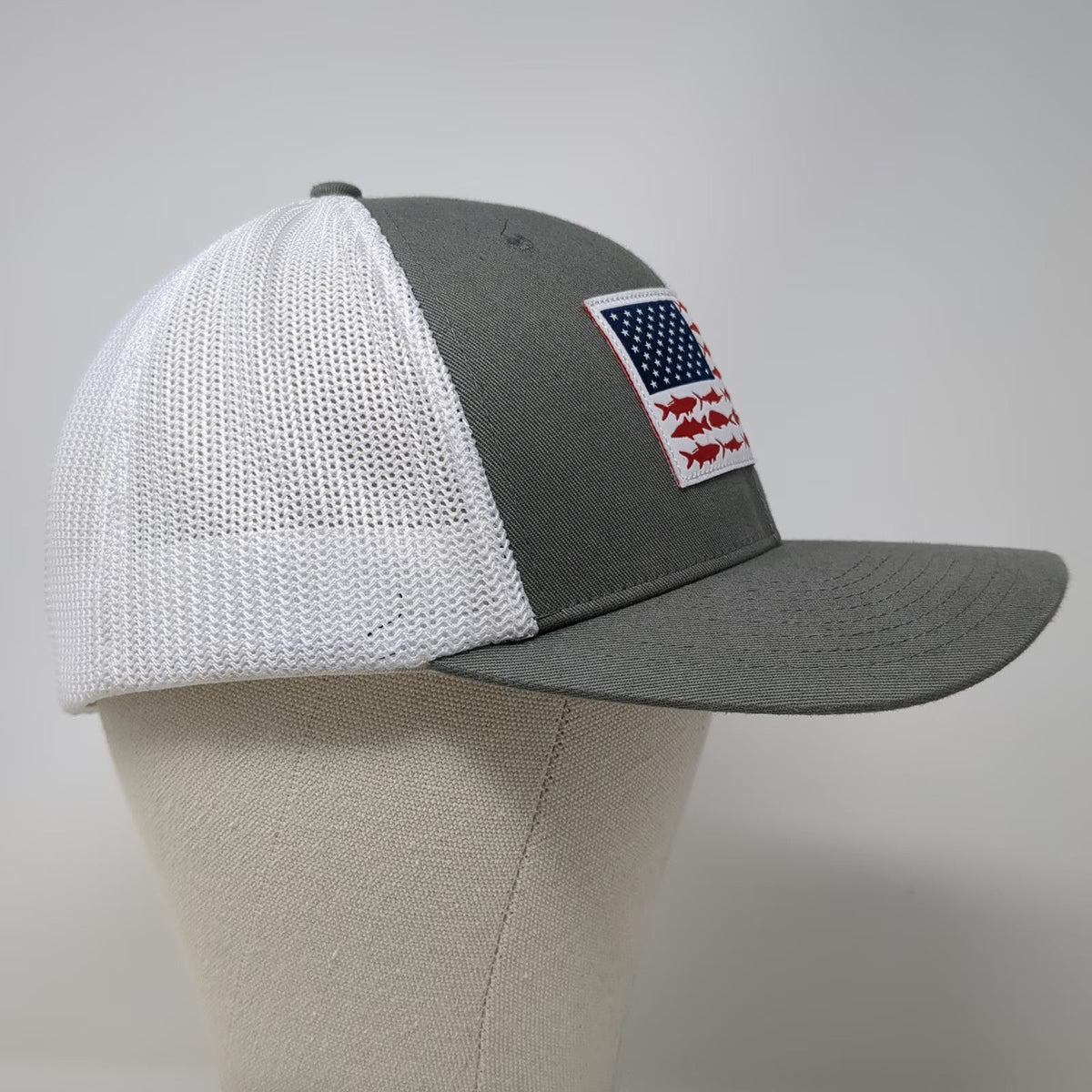 Columbia Baseball Cap Gray XL Mesh Back Fish Flag PFG Performance Fishing Hat