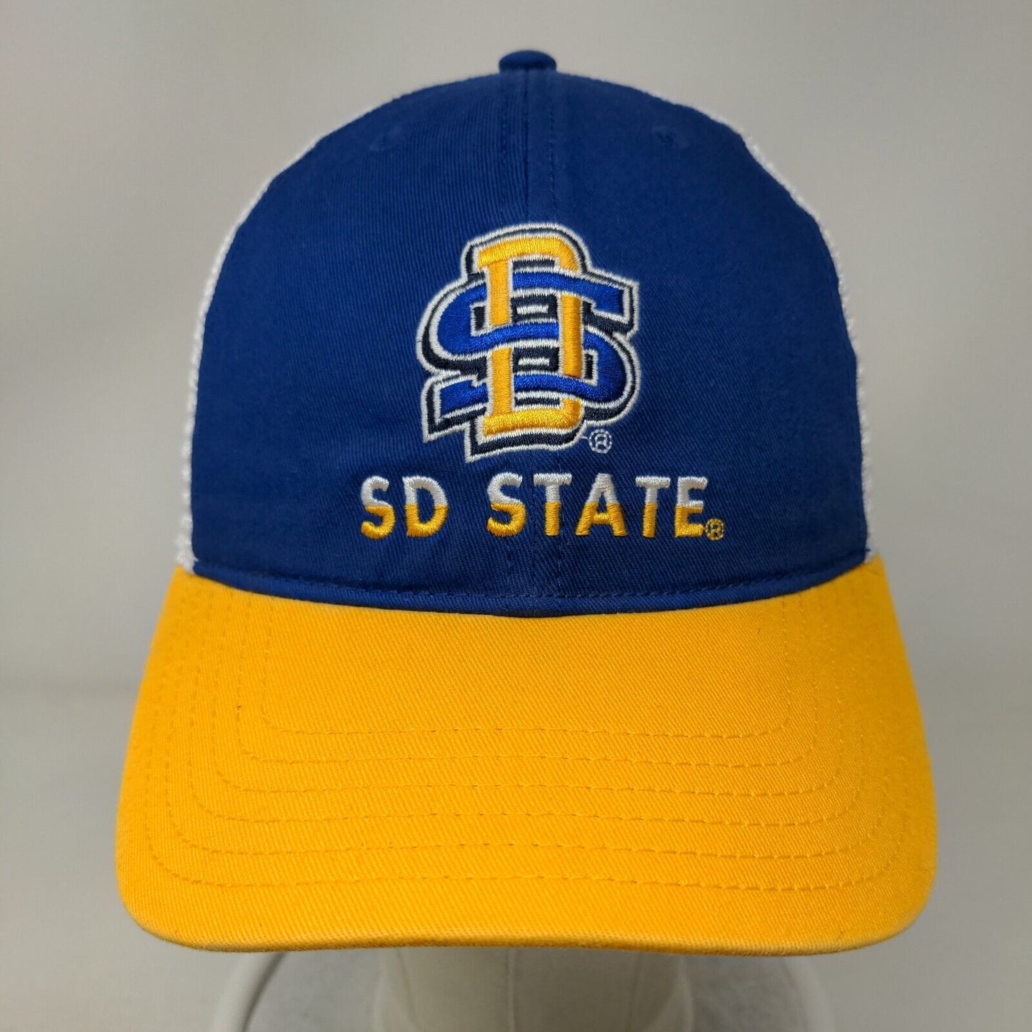 SD State South Dakota State Snapback Mesh Back Hat Embroidered Logo W/Tags NCAA