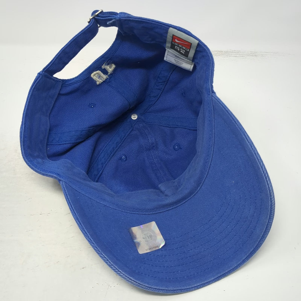 Nike Florida Gators NCAA Cap Hat Blue White One Size Embroidered Logo Slideback
