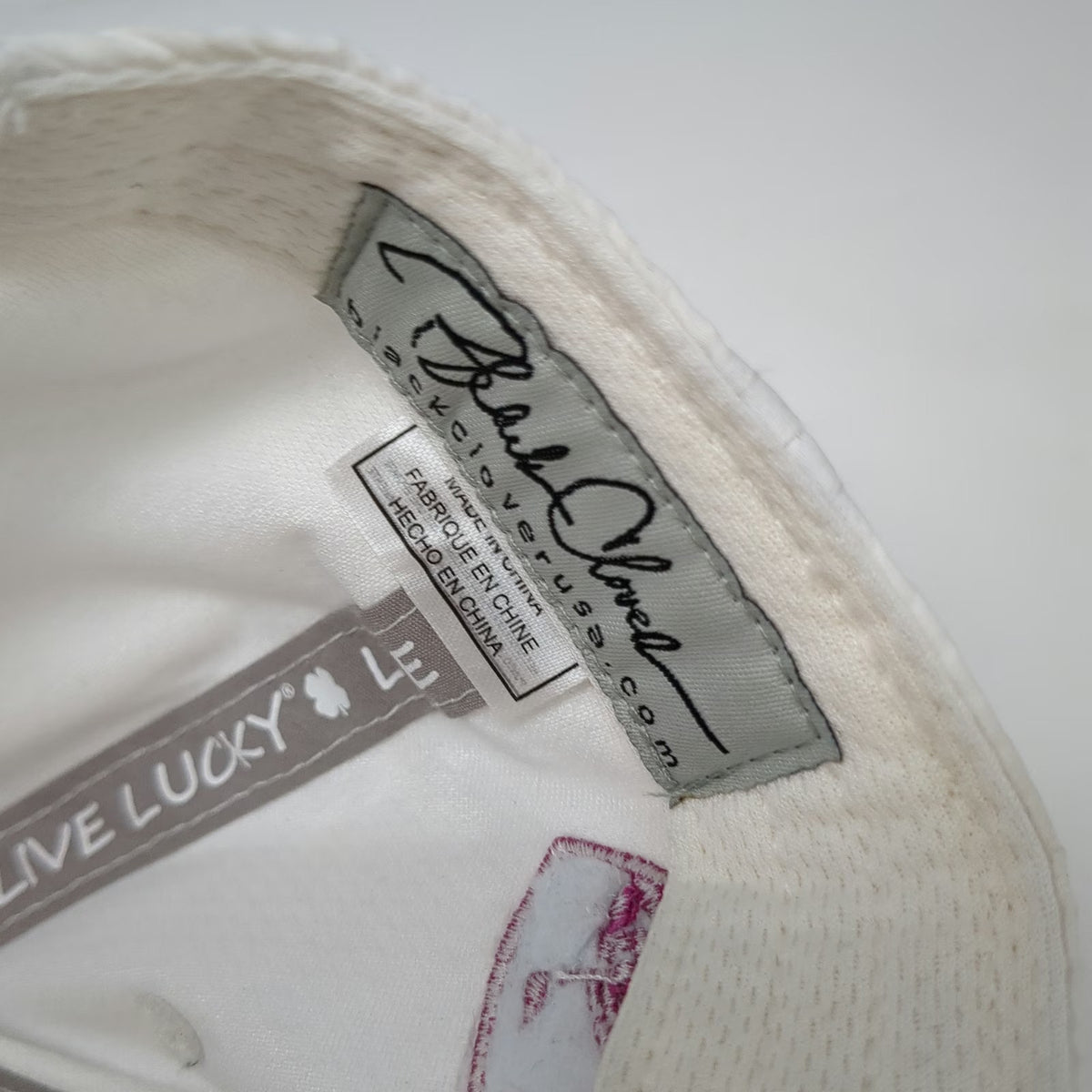 Black Clover Snapback White One Size Purple Topgolf Logo Live Lucky Hat Golf