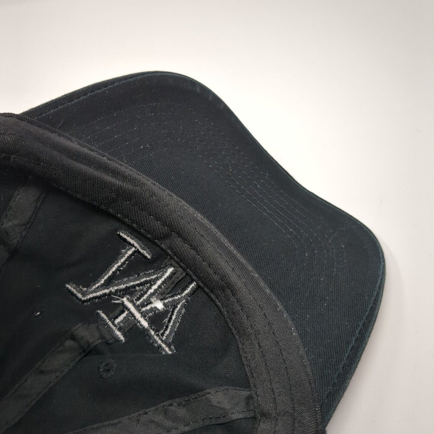 NY New York Slideback Hat Black One Size Adjustable Solid 6 Panel