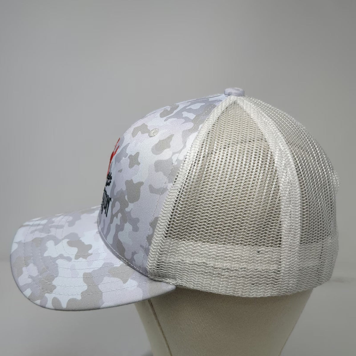 Pendleton Whisky Trucker Hat Gray Camo OSFM Mesh Back Snapback Bucking Bronco