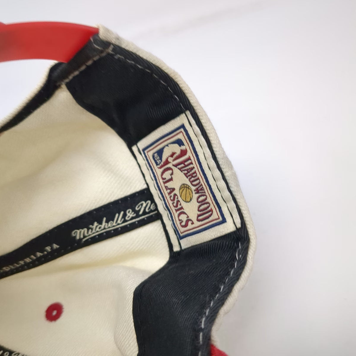 Mitchell & Ness Miami Heat NBA Snapback Hat White Red One Size Green Underbrim