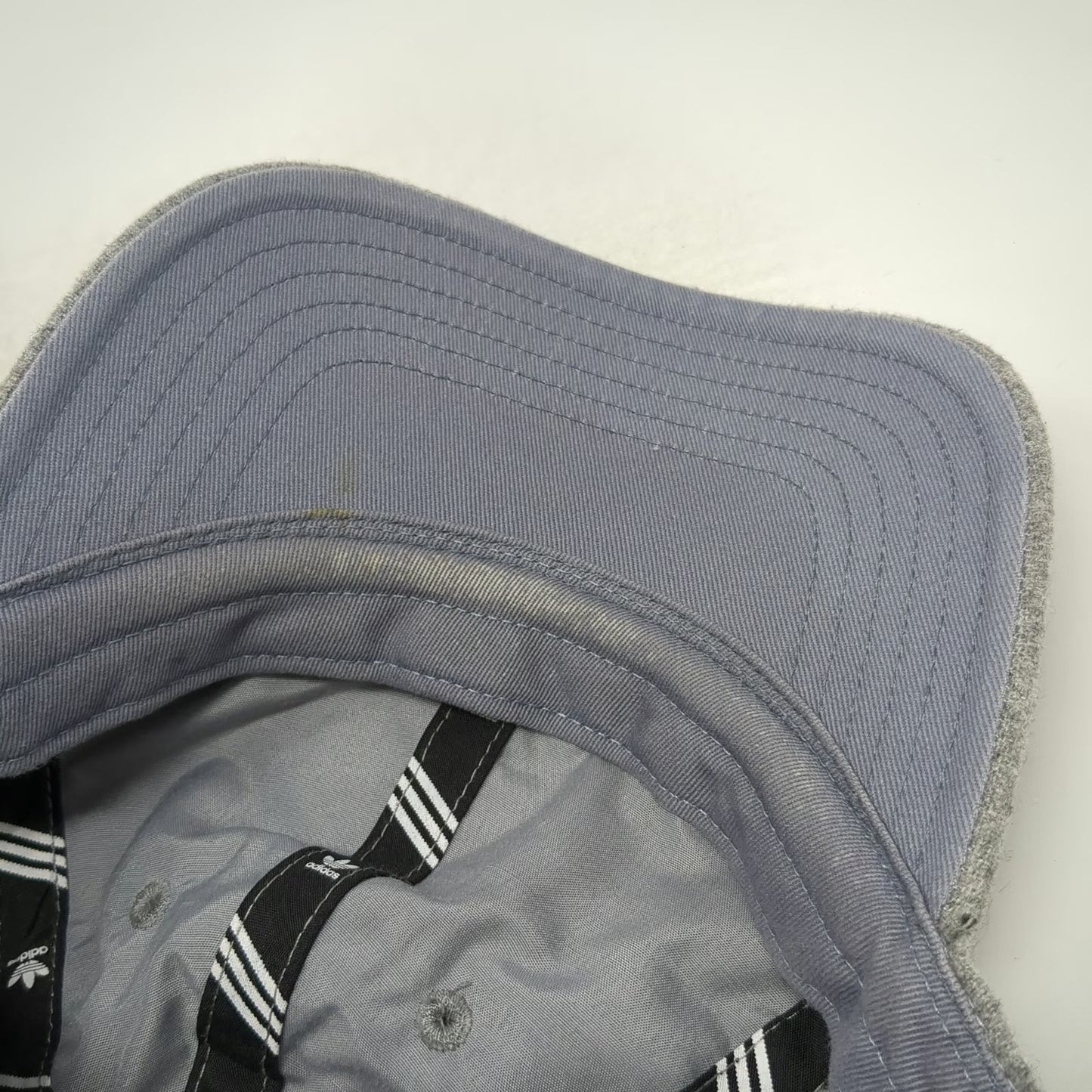 Adidas Baseball Cap Gray One Size Wool Blend Trefoil Embroidered Slideback Hat