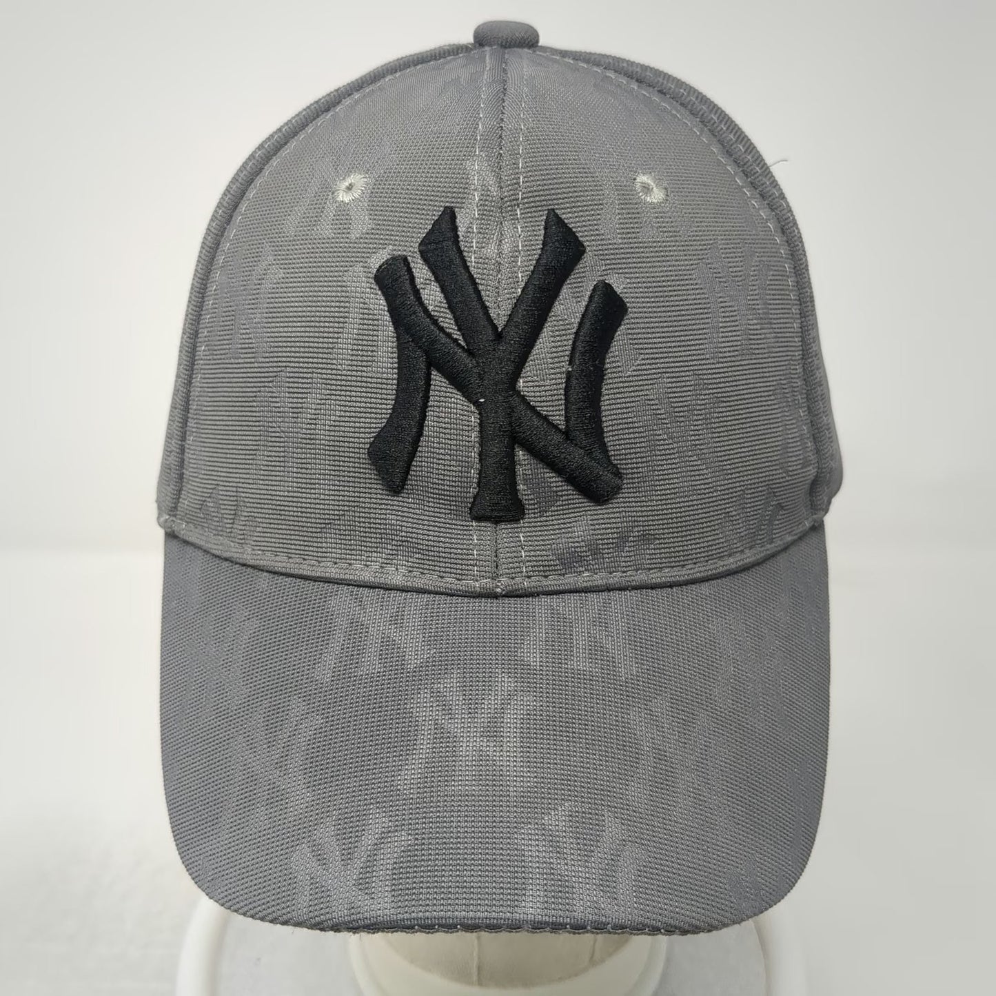 New York Yankees MLB Gray Baseball Cap One Size All Over Print Slideback Hat