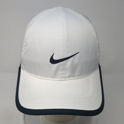 Nike Baseball Cap White One Size Adjustable Embroidered Swoosh Featherlight
