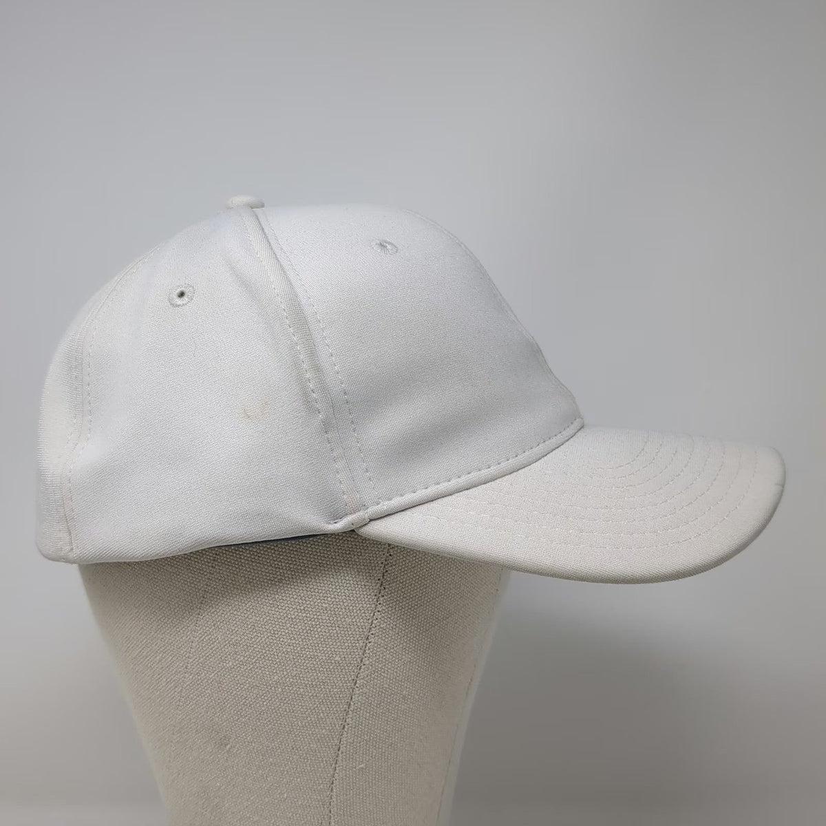 Smitty Baseball Cap White L Flexfit Tonal Logo Structured Athletic Stretch Hat