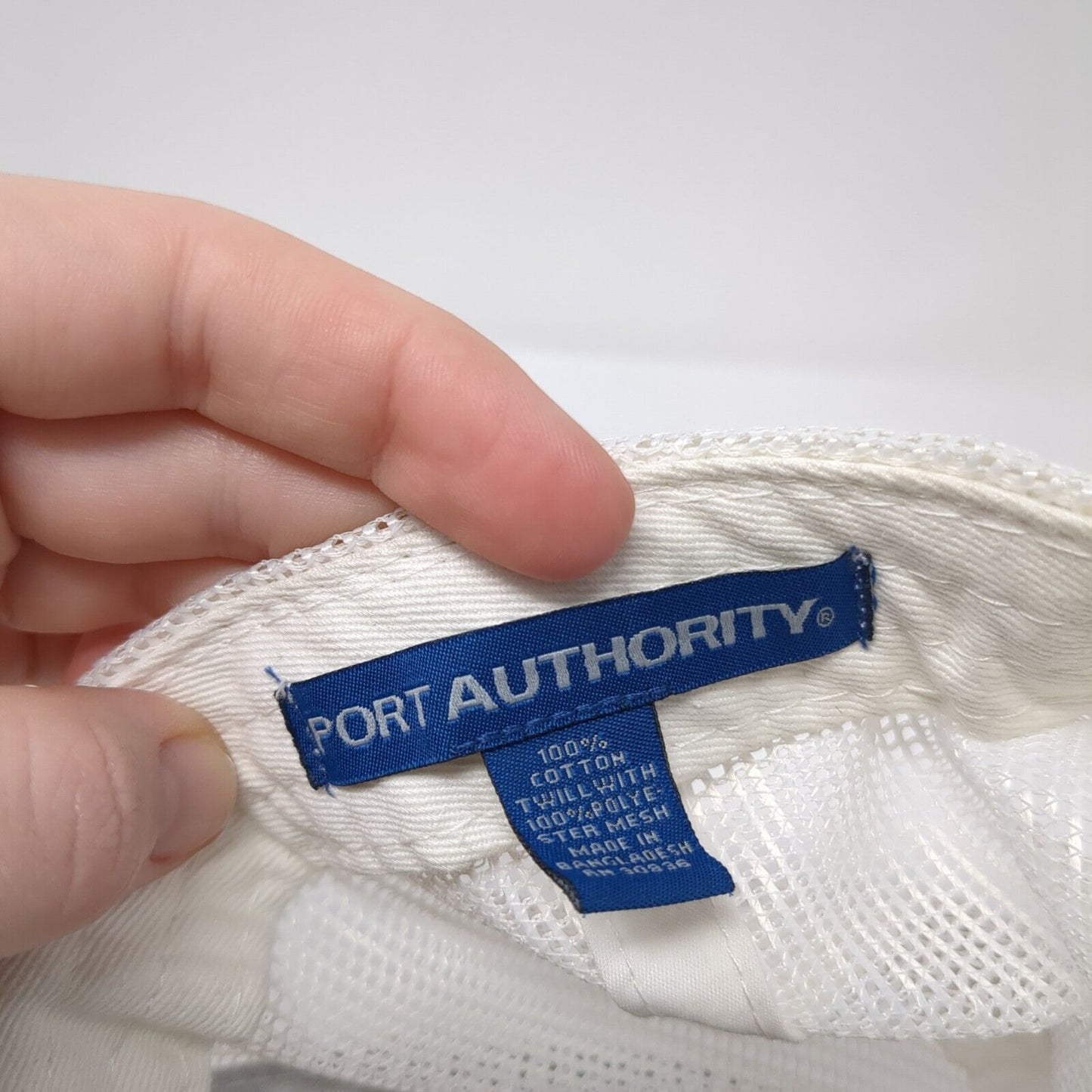 Boise River R&T Snapback Mesh Back Trucker Hat Black One Size Colorblock