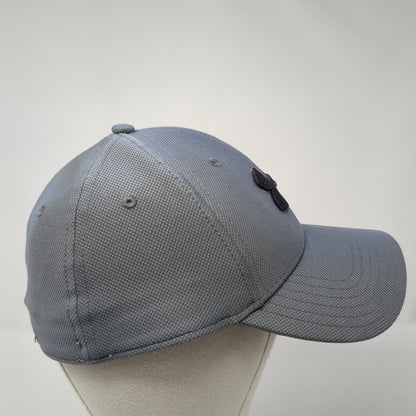 Under Armour Logo Fitted Hat Gray M/L Solid Vent Holes Embroidered