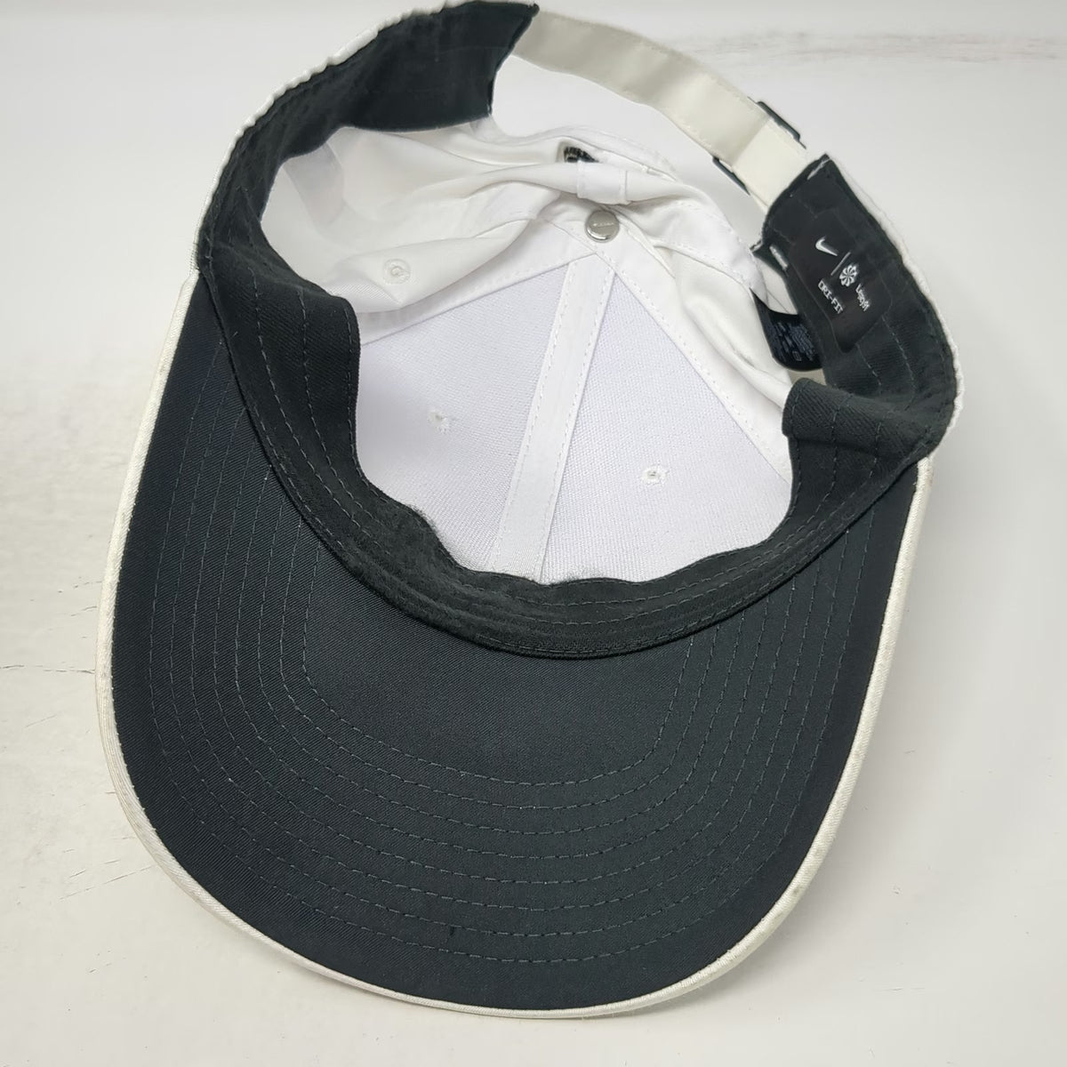 Nike Baseball Cap White One Size Dri-FIT Legacy91 Swoosh Logo Adjustable Hat