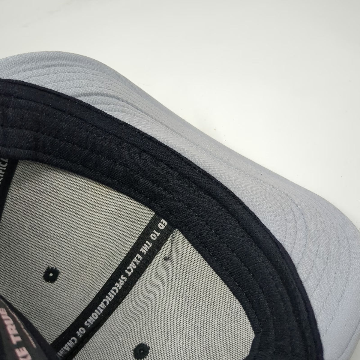 Nike Snapback Black Gray One Size Flat Brim Dri-FIT Digital Camo Embroidered Hat