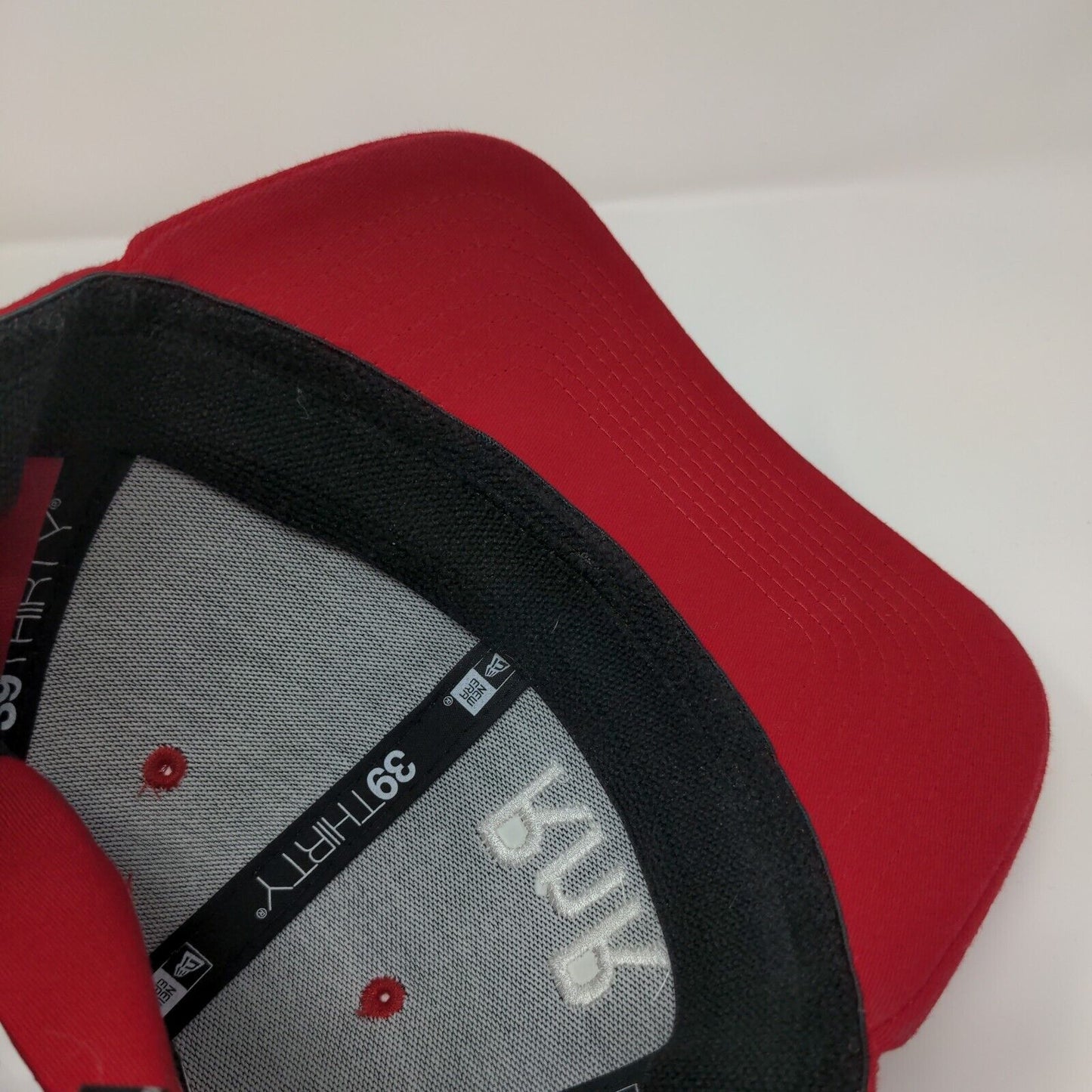 RNR Seed Fitted Hat Red M/L Embroidered Vented Holes 6 Panel 39Thirty New Era