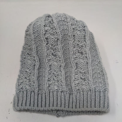 Tony & Me Girl's Knit Beanie Ski Cap Hat Gray Size 4-14 Pom Pom Cable Knit