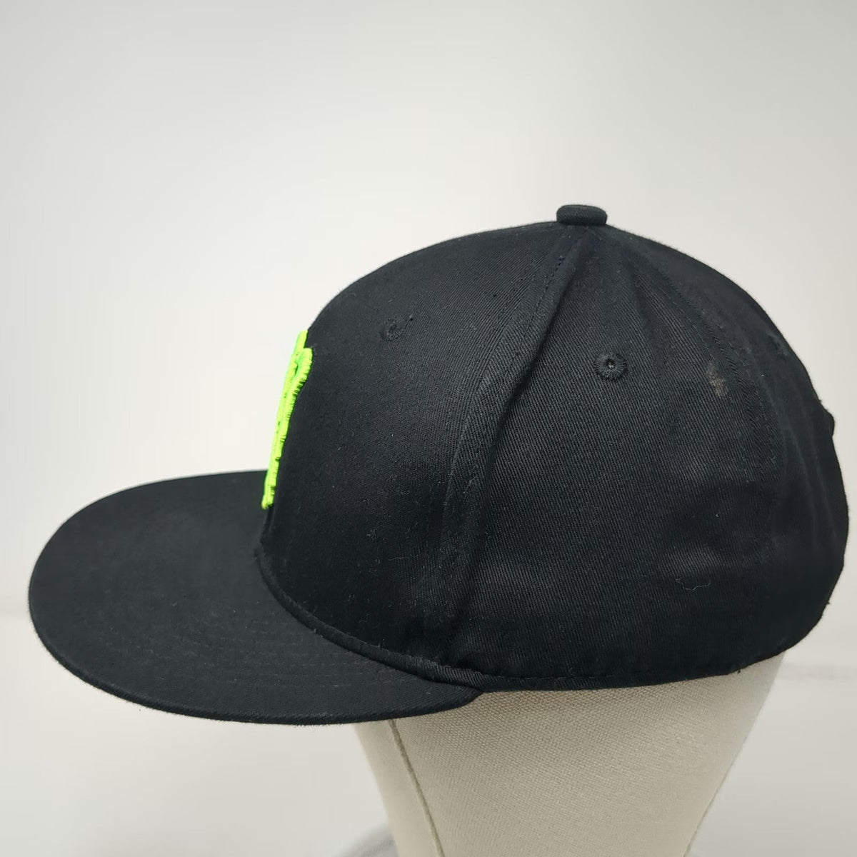 Monster Energy Snapback Black Hat One Size Embroidered Claw Logo Cotton